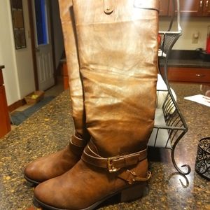 Women's tall boots